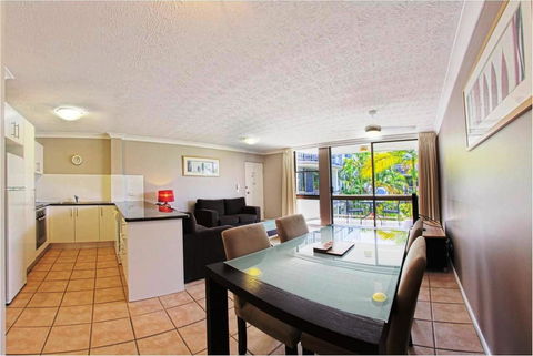 Headland Tropicana Resort - Tourism Brisbane 28