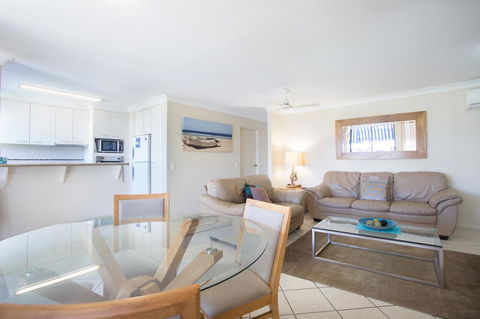 Headland Tropicana Resort - Tourism Brisbane 43
