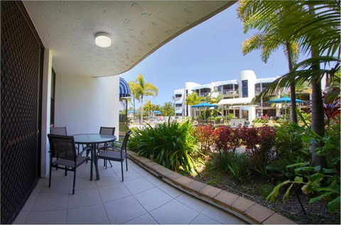 Headland Tropicana Resort - Tourism Brisbane 24