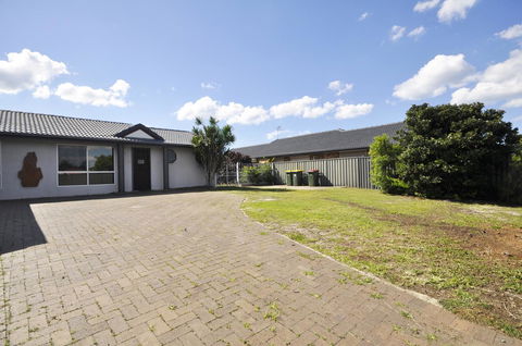 Bribie Island Canal Holiday Destination! - Tourism Brisbane 2