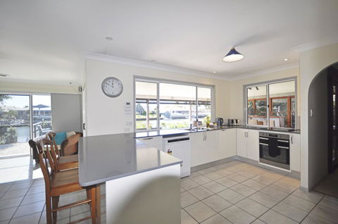 Bribie Island Canal Holiday Destination! - Tourism Brisbane 6