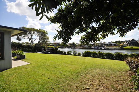 Bribie Island Canal Holiday Destination! - Tourism Brisbane 22