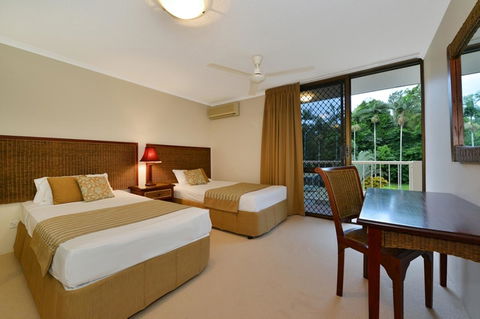 Argosy On The Beach - Tourism Brisbane 3