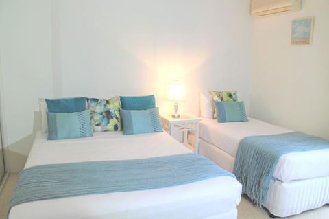 Argosy On The Beach - Tourism Brisbane 9