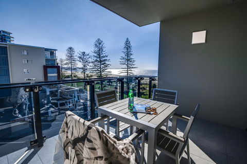 Iconic Kirra Beach Resort - Tourism Brisbane 13