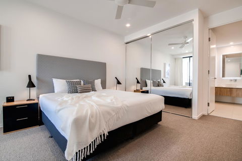 Iconic Kirra Beach Resort - Tourism Brisbane 1