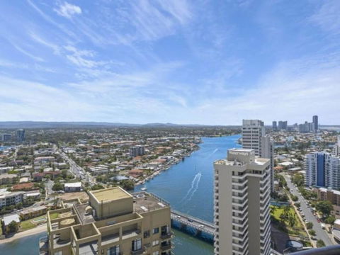 Beach Stay - Ocean & Riverview Resort Chevron Renaissance Central Surfers Paradise - Tourism Brisbane 15