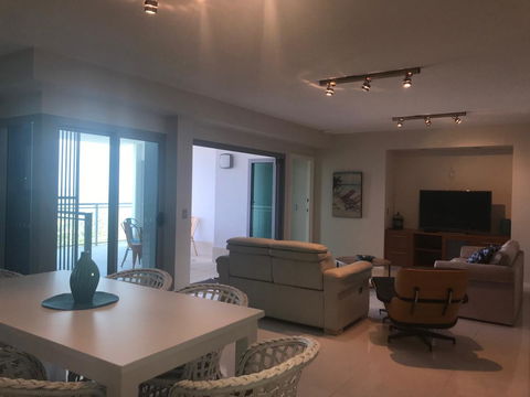 Proximity Waterfront Apartments - Brisbane Tourism 6