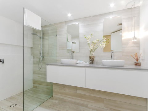 Sunbird Beach Resort Main Beach - Tourism Brisbane 5