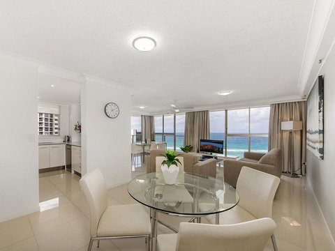 Sunbird Beach Resort Main Beach - Tourism Brisbane 15