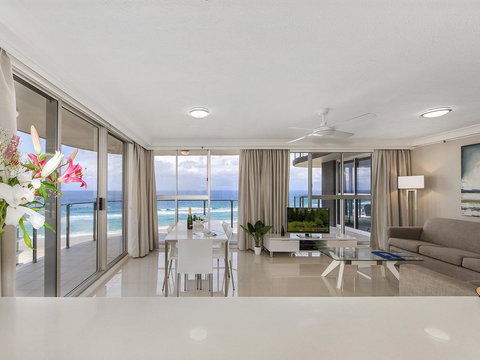 Sunbird Beach Resort Main Beach - Tourism Brisbane 18