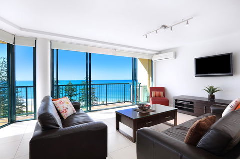 Peninsular Beachfront Resort - Tourism Brisbane 8