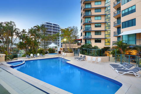 Peninsular Beachfront Resort - Tourism Brisbane 30