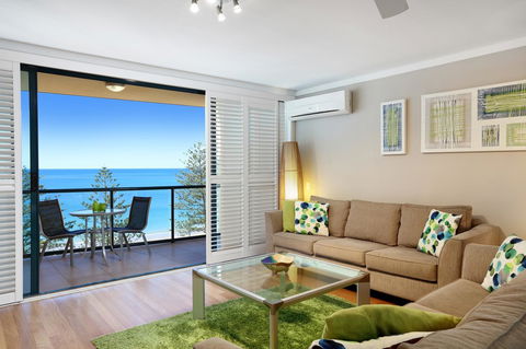 Peninsular Beachfront Resort - Tourism Brisbane 1