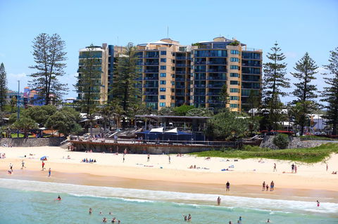 Peninsular Beachfront Resort - Tourism Brisbane 31