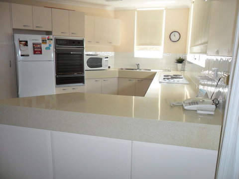 Grosvenor Beachfront Apartments Surfers Paradise - Tourism Brisbane 15