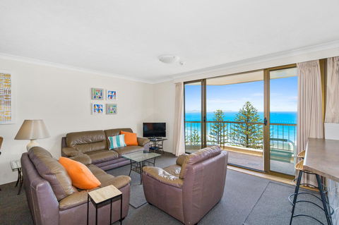 Columbia Beachfront Apartments On Rainbow Bay - Tourism Brisbane 39