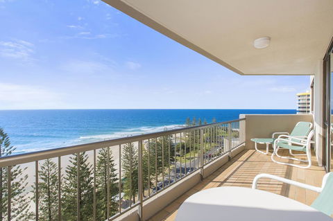 Columbia Beachfront Apartments On Rainbow Bay - Tourism Brisbane 43