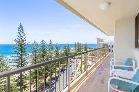 Columbia Beachfront Apartments On Rainbow Bay - Tourism Brisbane 27