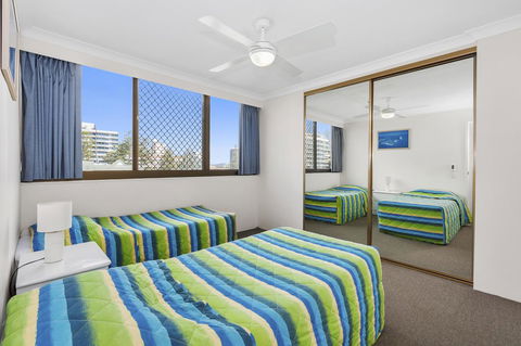 Columbia Beachfront Apartments On Rainbow Bay - Tourism Brisbane 32