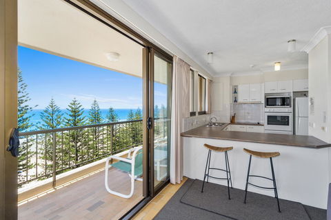 Columbia Beachfront Apartments On Rainbow Bay - Tourism Brisbane 28
