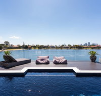 Rumrunner Resort - Brisbane Tourism