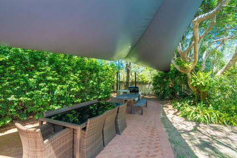 At The Sound Noosa Motel - Tourism Brisbane 8