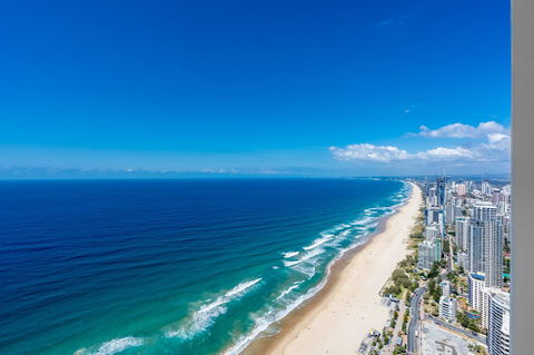 Soul Surfers Paradise - Gclr - Tourism Brisbane 1