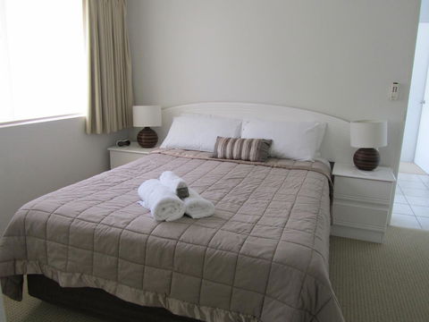 Le Beach Apartments - Tourism Brisbane 8