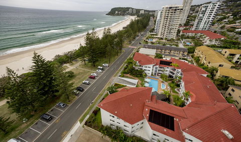 Le Beach Apartments - Tourism Brisbane 3
