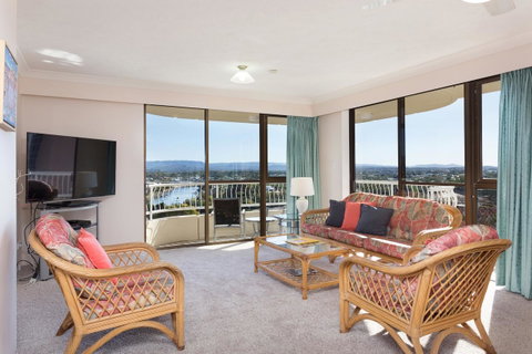 Capricornia Apartments - Brisbane Tourism 8