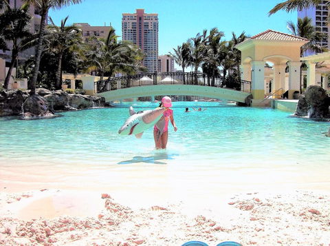 The Towers Of Chevron Renaissance - Holidays Gold Coast - Tourism Brisbane 1