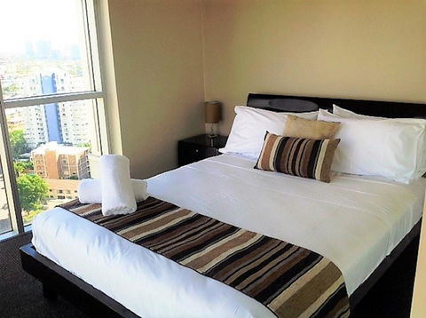 The Towers Of Chevron Renaissance - Holidays Gold Coast - Tourism Brisbane 37
