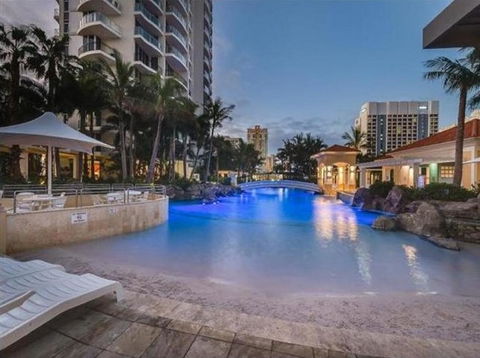 The Towers Of Chevron Renaissance - Holidays Gold Coast - Tourism Brisbane 6
