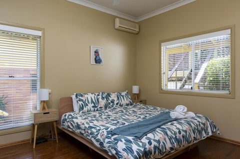 Noosa Beachhouse - Brisbane Tourism 8