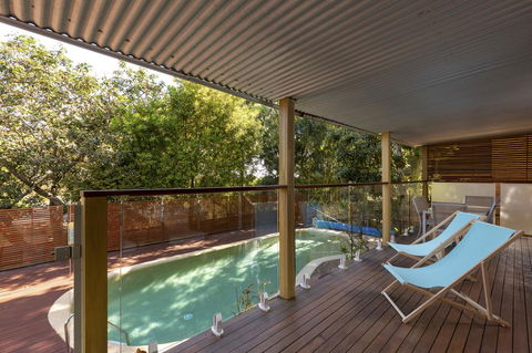 Noosa Beachhouse - Brisbane Tourism 1