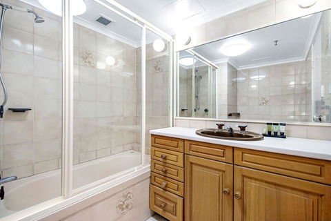 ULTIQA Beach Haven On Broadbeach - Tourism Brisbane 39