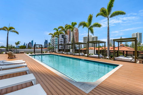 Qube Broadbeach Ocean View Apartments - Brisbane Tourism 8