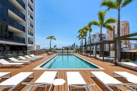 Qube Broadbeach Ocean View Apartments - Brisbane Tourism 17