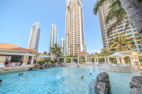 Towers Of Chevron - Private Apartment - Tourism Brisbane 0
