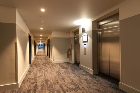 Woodroffe Hotel - Tourism Brisbane 16