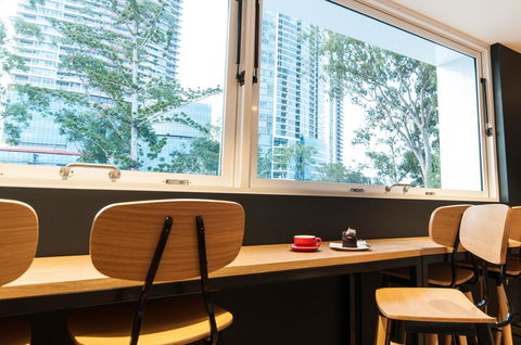 Woodroffe Hotel - Tourism Brisbane 23