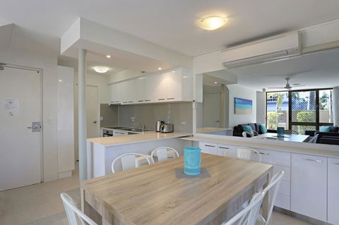 Kananda Beach House - Brisbane Tourism 0