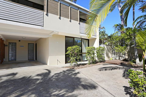 Kananda Beach House - Brisbane Tourism 9