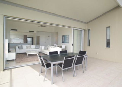 Rainbow Sea Resort - Tourism Brisbane 8