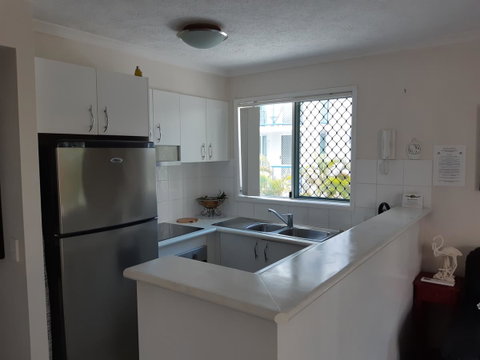 Surfers Beach Resort One - Tourism Brisbane 8
