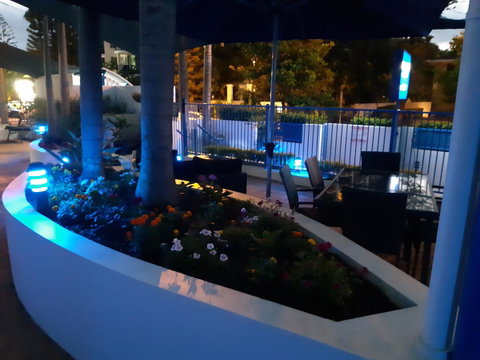 Surfers Beach Resort One - Tourism Brisbane 11