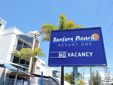 Surfers Beach Resort One - Tourism Brisbane 37