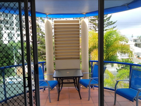 Surfers Beach Resort One - Tourism Brisbane 6