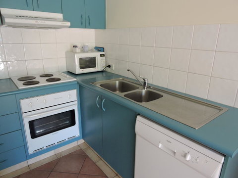 Surfers Beach Resort One - Tourism Brisbane 43